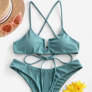 Super comfy high cut v notch ribbed zaful bikini
